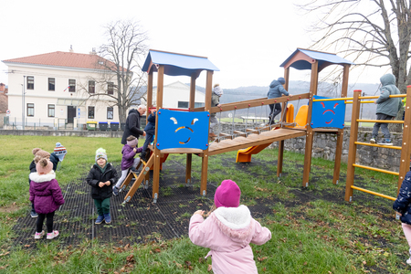 ODPRTJE IGRIŠČA V ŠMIHELU 4.12.2025 - Valter Leban-8904
